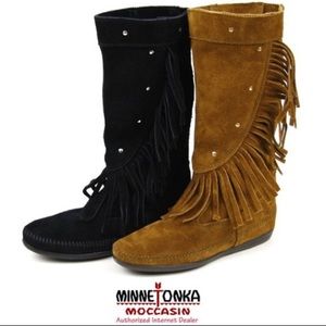 Boho Minnetonka fringe leather boots